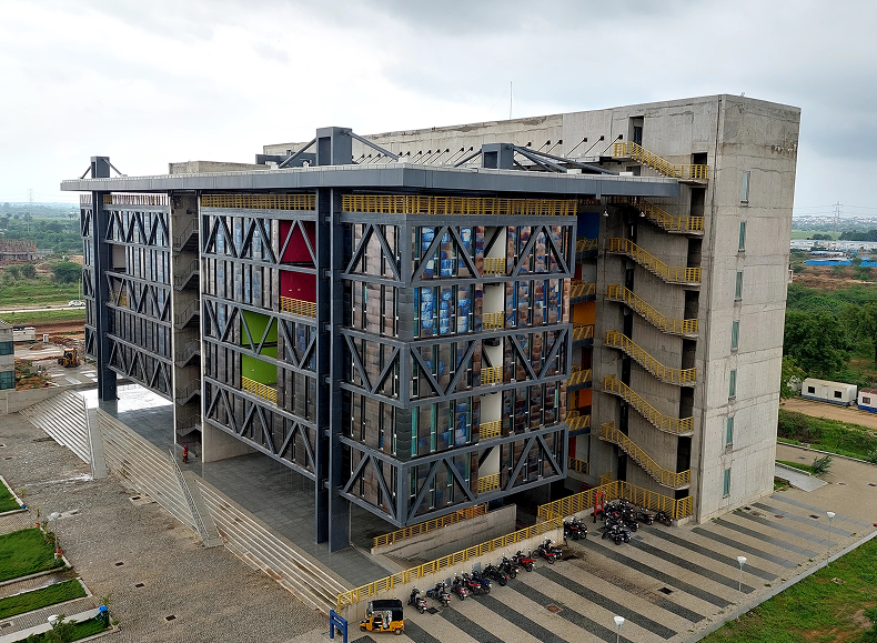 IITH Civil Engineering Block Side View